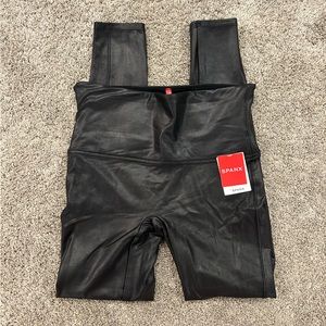 NWT!! Women’s leather Spanx leggings